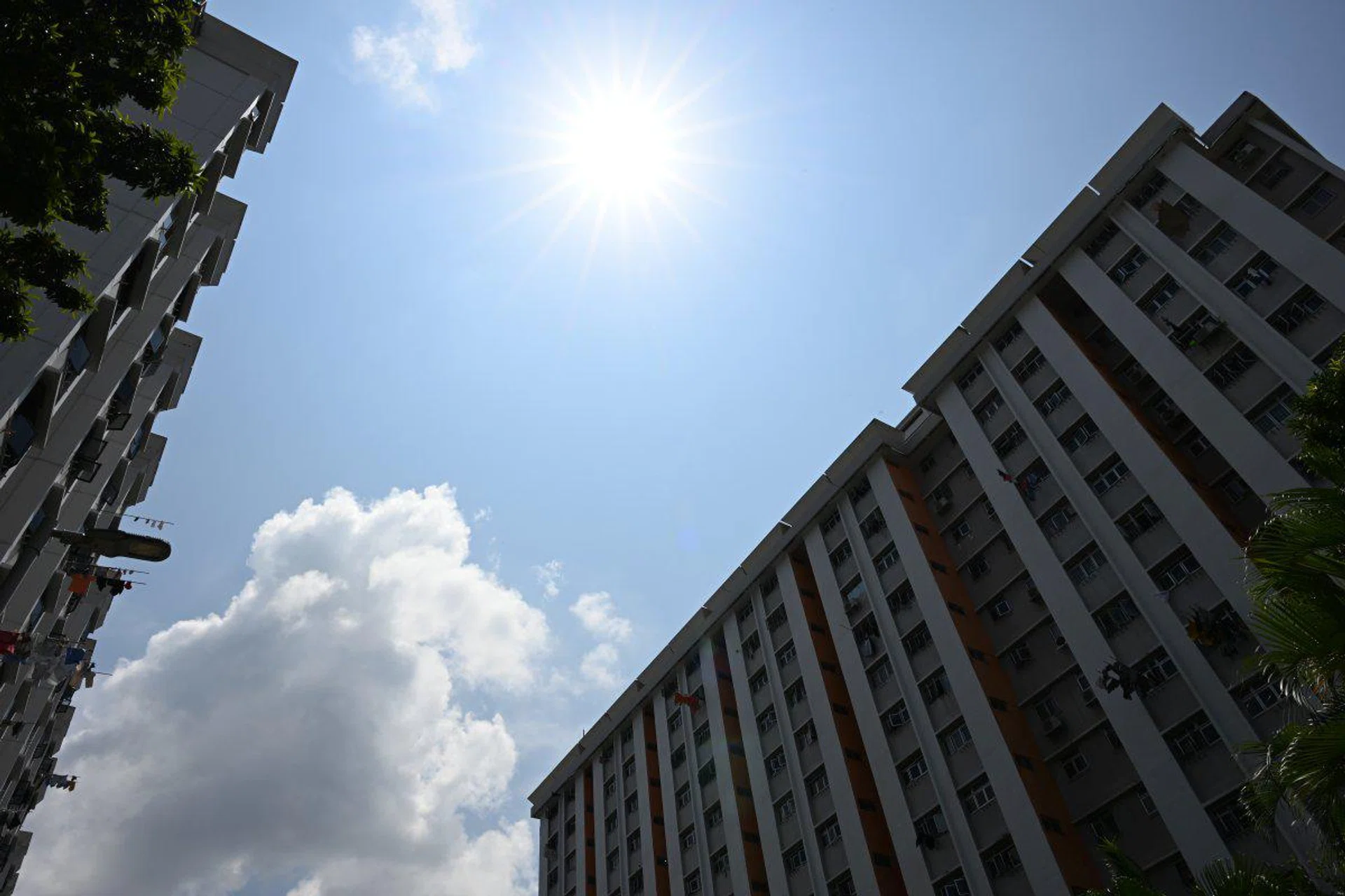 Shooting info: 24mm at f/22, 1/125s, ISO 100. Image Source: HWZ