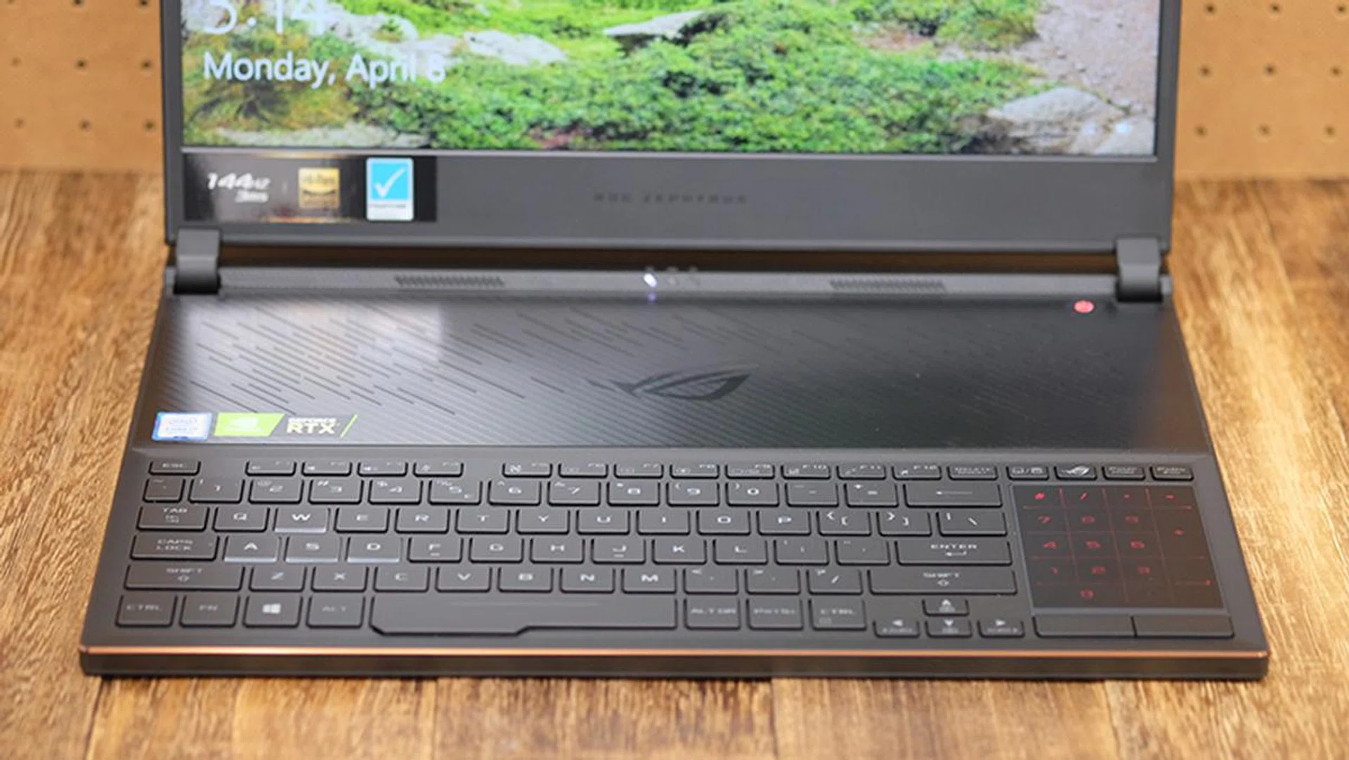ASUS ROG Zephyrus S GX531GX