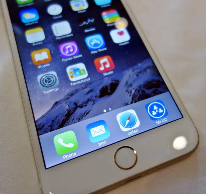 The Unified Communication software is provided free to M1 Enterprise Mobile customers. The communication platform will take care of the user's voice, messaging and collaborative workspace requirements on a single, unified platform.