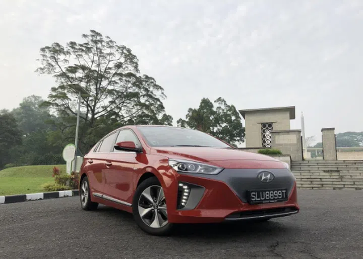 The fully electric Ioniq Electric can be distinguished by its fully closed front grille.