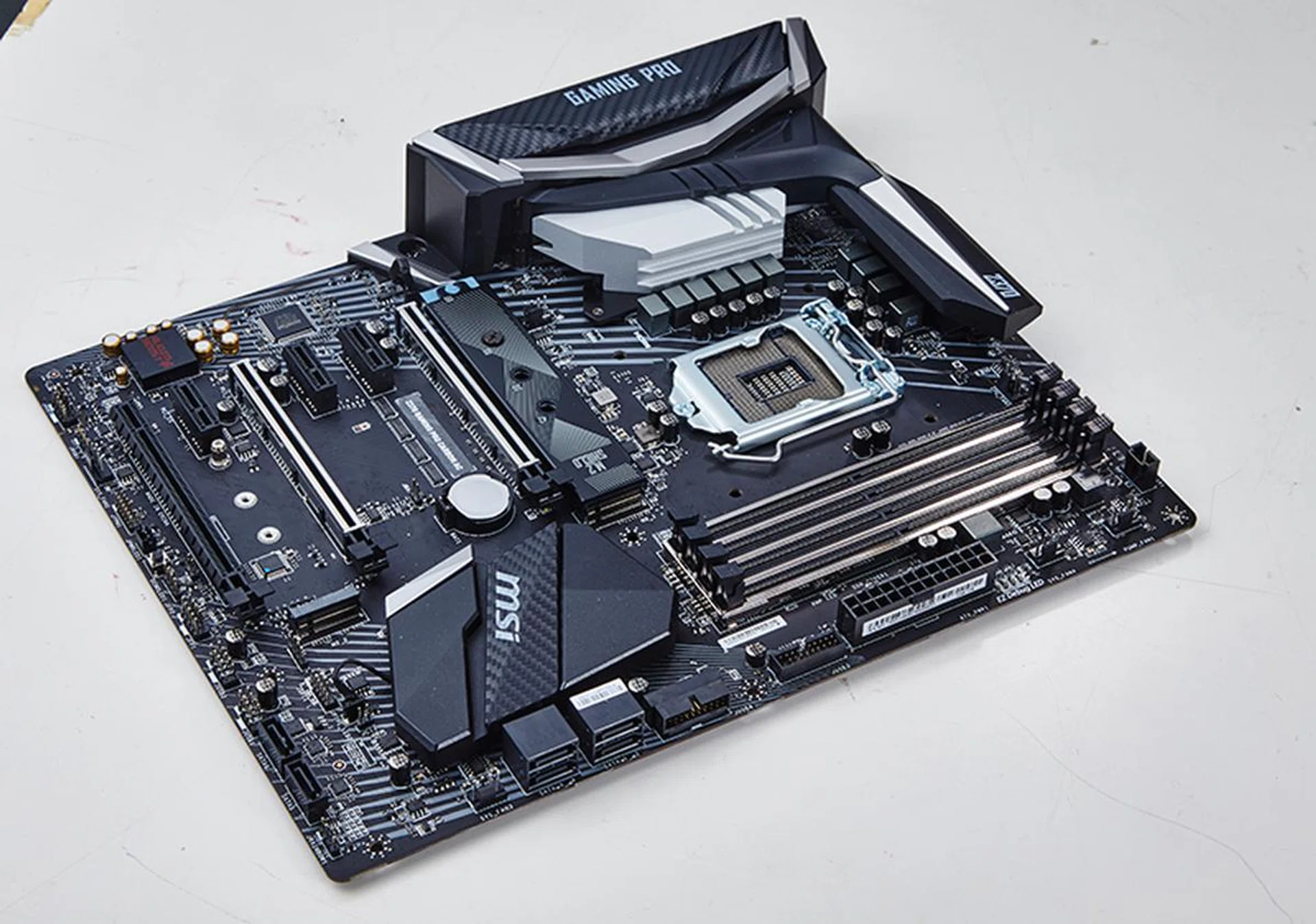 MSI Z370 Gaming Pro Carbon AC