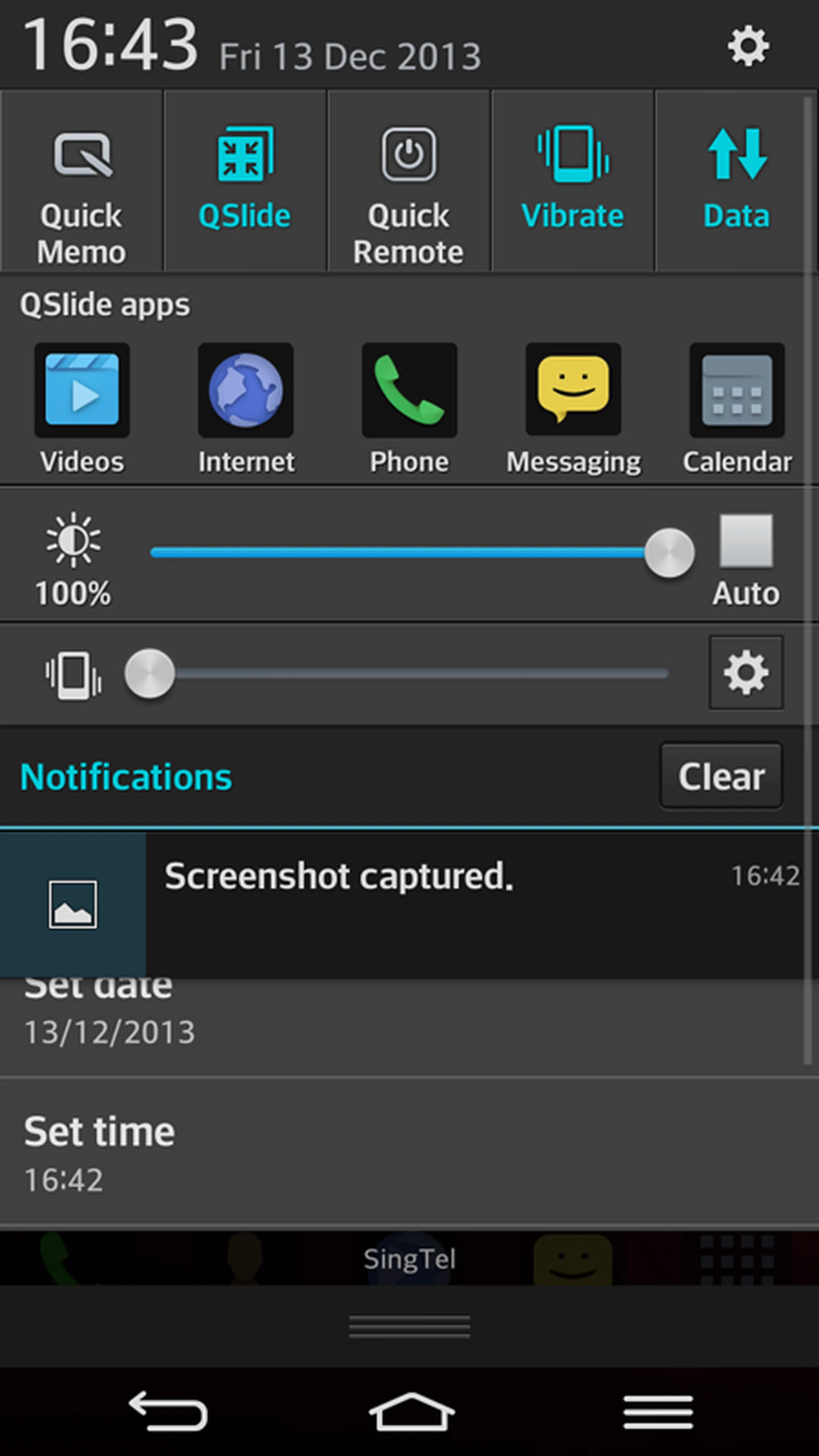 The G Flex's pulldown notification menu is a bit busy, and it's not that easy to actually read your notifications at a glance, but there are lots of options that can be accessed from here.