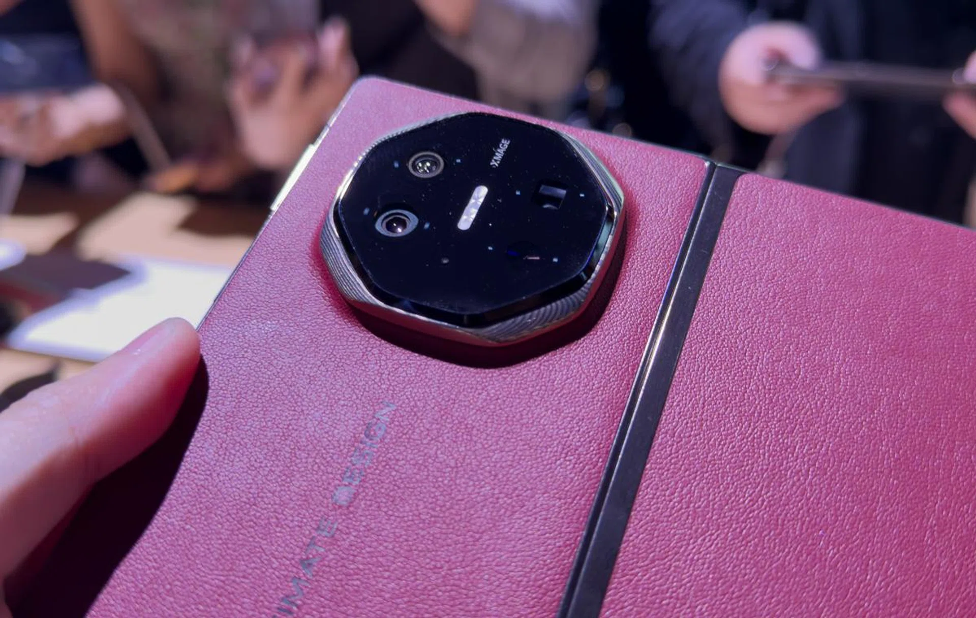 The camera bump is a little big. Photo: HWZ.