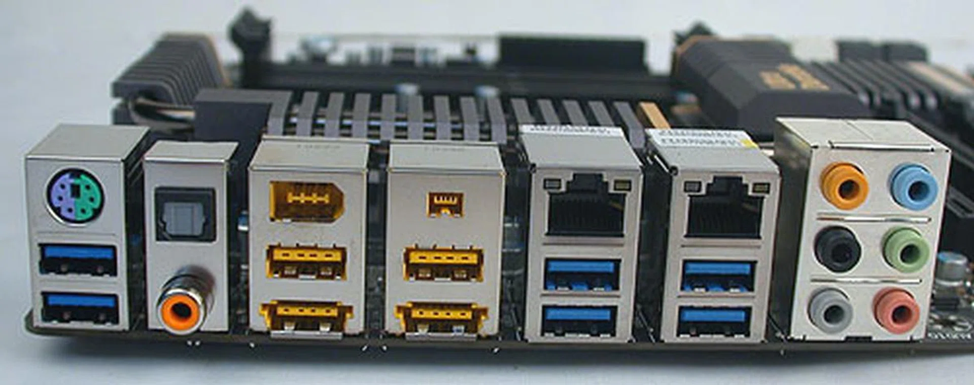 A very familiar sight, with six USB 3.0 ports at the rear and up to 10 when you include front-panel USB 3.0 headers. Dual Gigabit LAN, eSATA and FireWire ports are also found. We could have done with a Clear CMOS button here though.