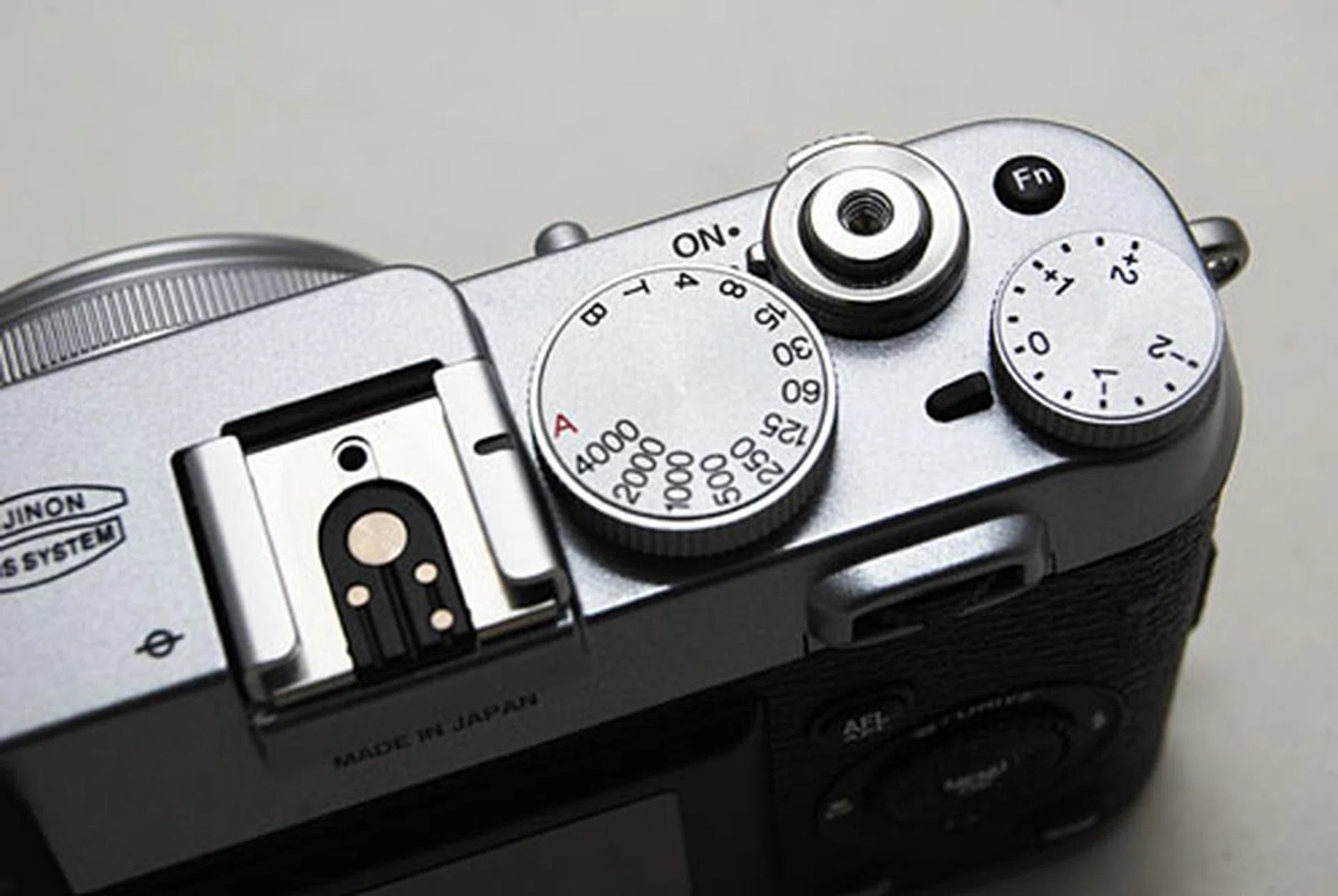 We love the function (Fn) button besides the shutter release, it can be customized to bring up settings like ISO.