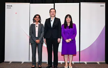 From left to right: Priya Nagpurkar, Vice President, Hybrid Cloud and AI Platform, IBM Research, Professor Liu Bin, Deputy President (Research & Technology), NUS; Catherine Lian, General Manager and Technology Leader, IBM ASEAN. Image source: IBM.