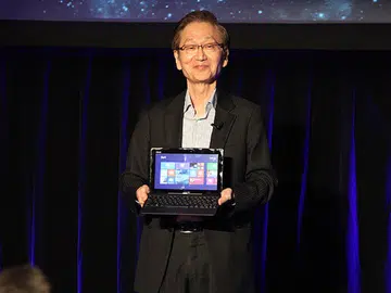 Asus CEO Jonney Shih with the new Asus Transformer T100.