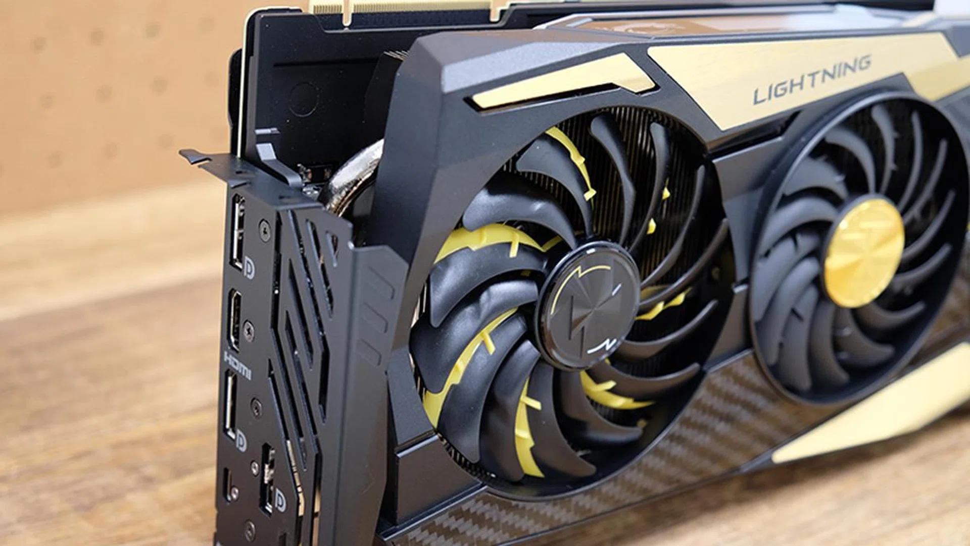MSI GeForce RTX 2080 Ti Lightning Z