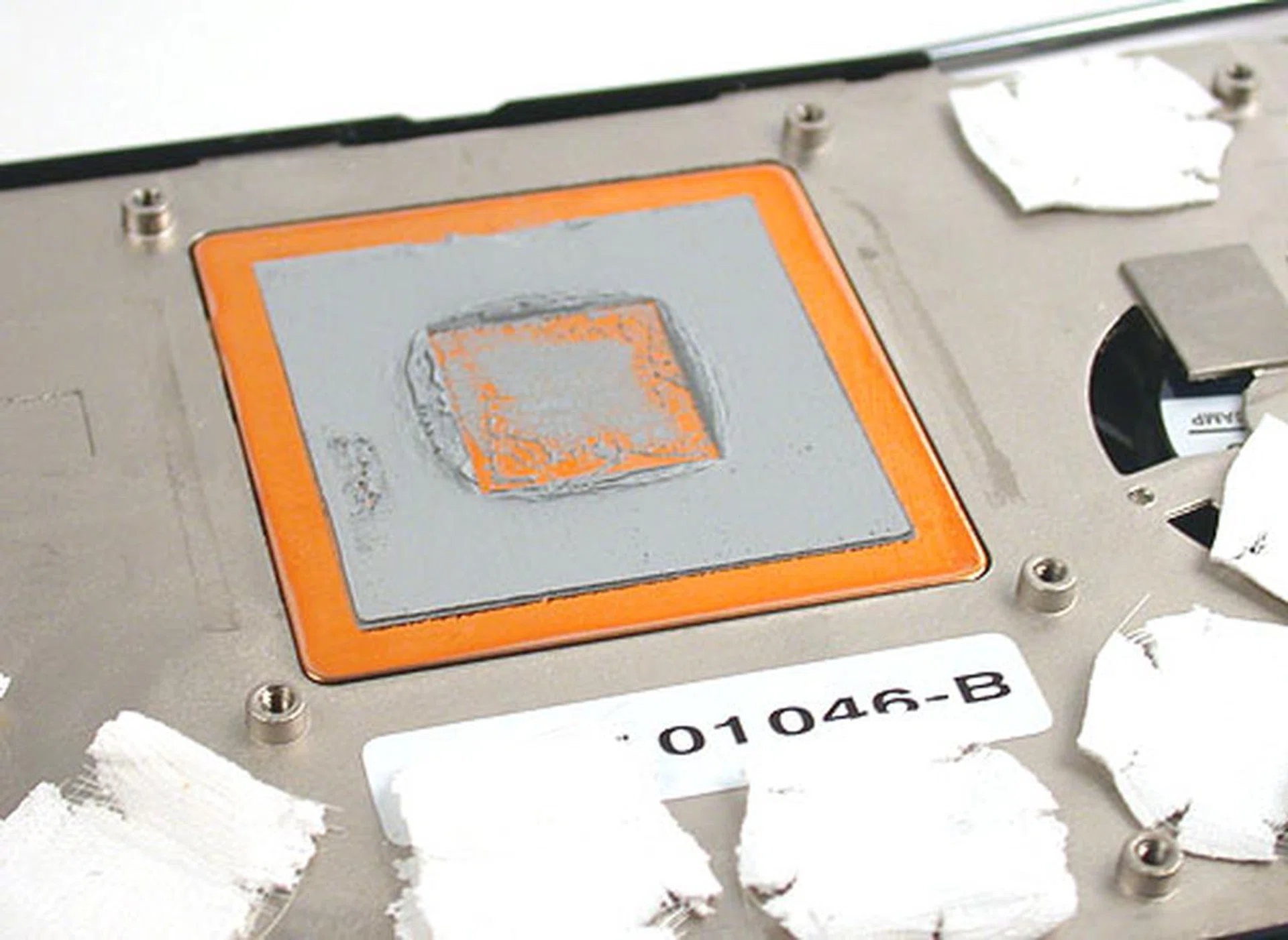 The quiet, single slot cooler is a mixture of aluminum and copper.