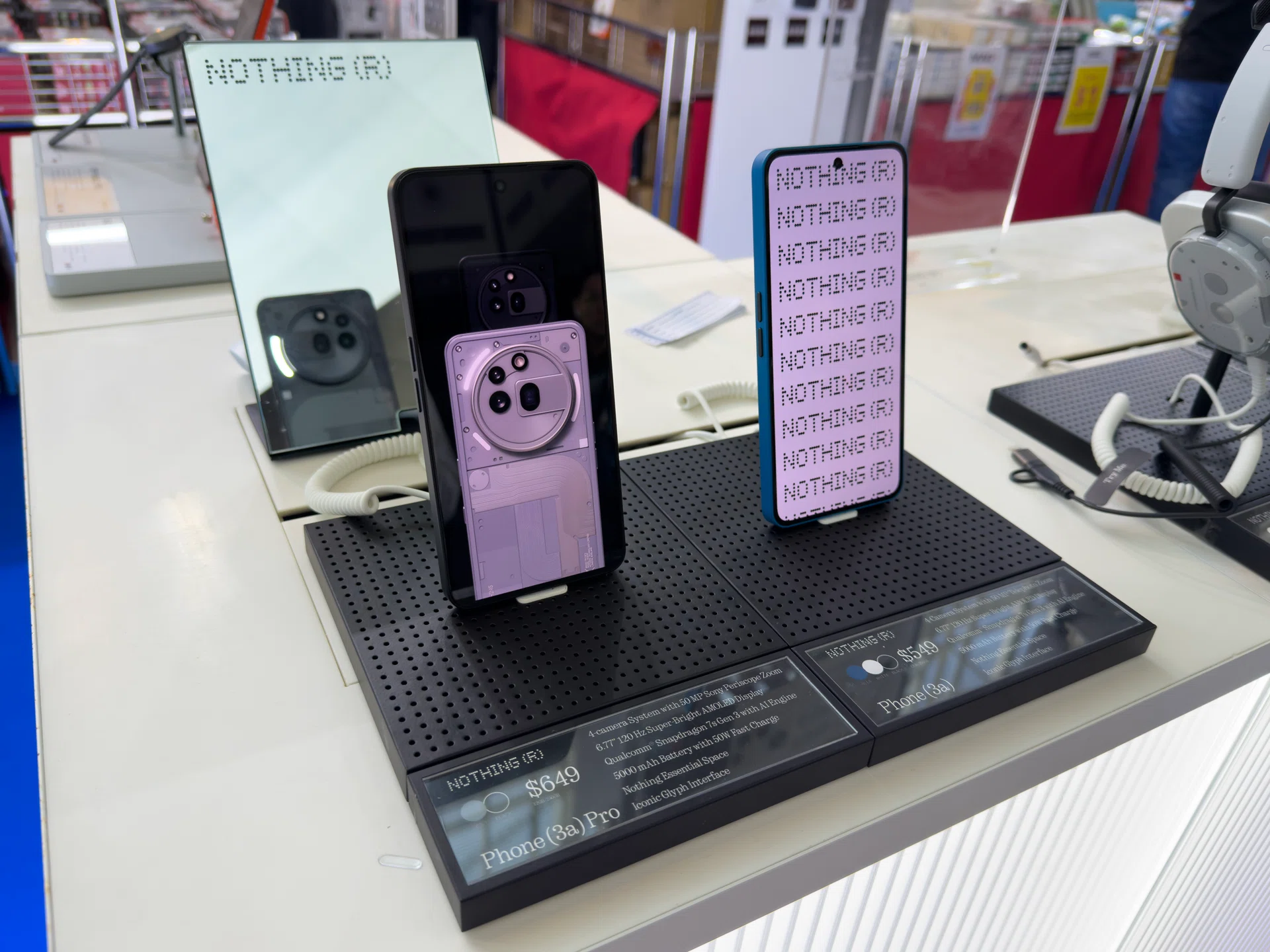 Nothing Phone (3a) Pro challenger booth 301 level 3 suntec convention centre comex 2025