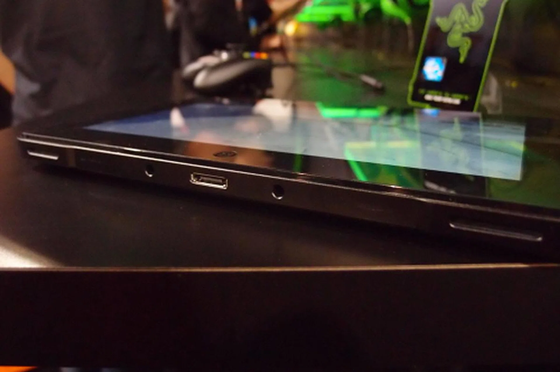 On the bottom, you will see Razer's proprietary port that's compatible with all the gaming accessories you see below in this article.