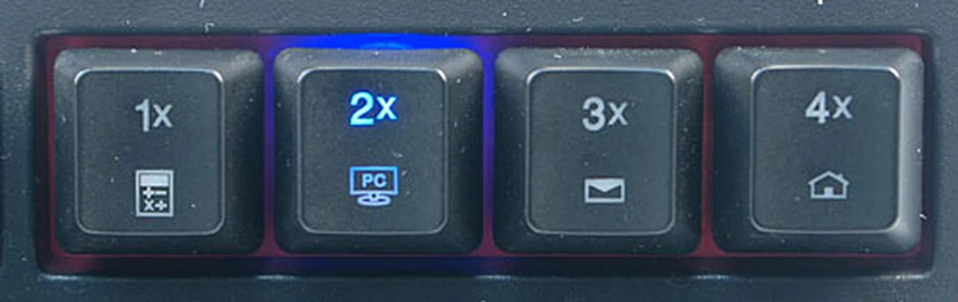 The four extra keys above the numeric keypad are shortcut keys for launching certain Windows programs and functions. The first one brings up Windows calculator, the second My Computer window, the third the default email client and the fourth the default Internet browser. In addition, pressing Fn together with anyone of these keys changes the repeat rate (1x to 4x).