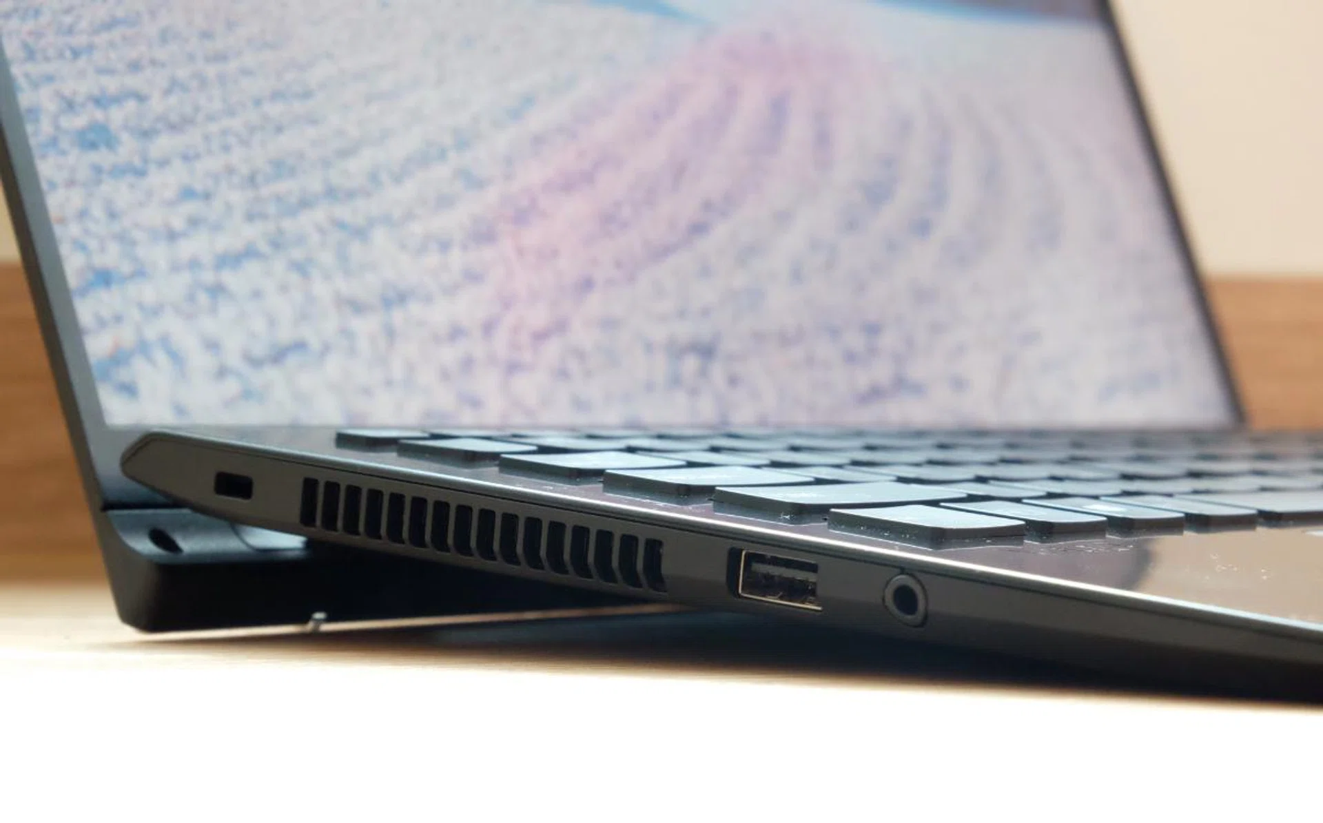 I don't remember the last time I've seen such large vents on a notebook.