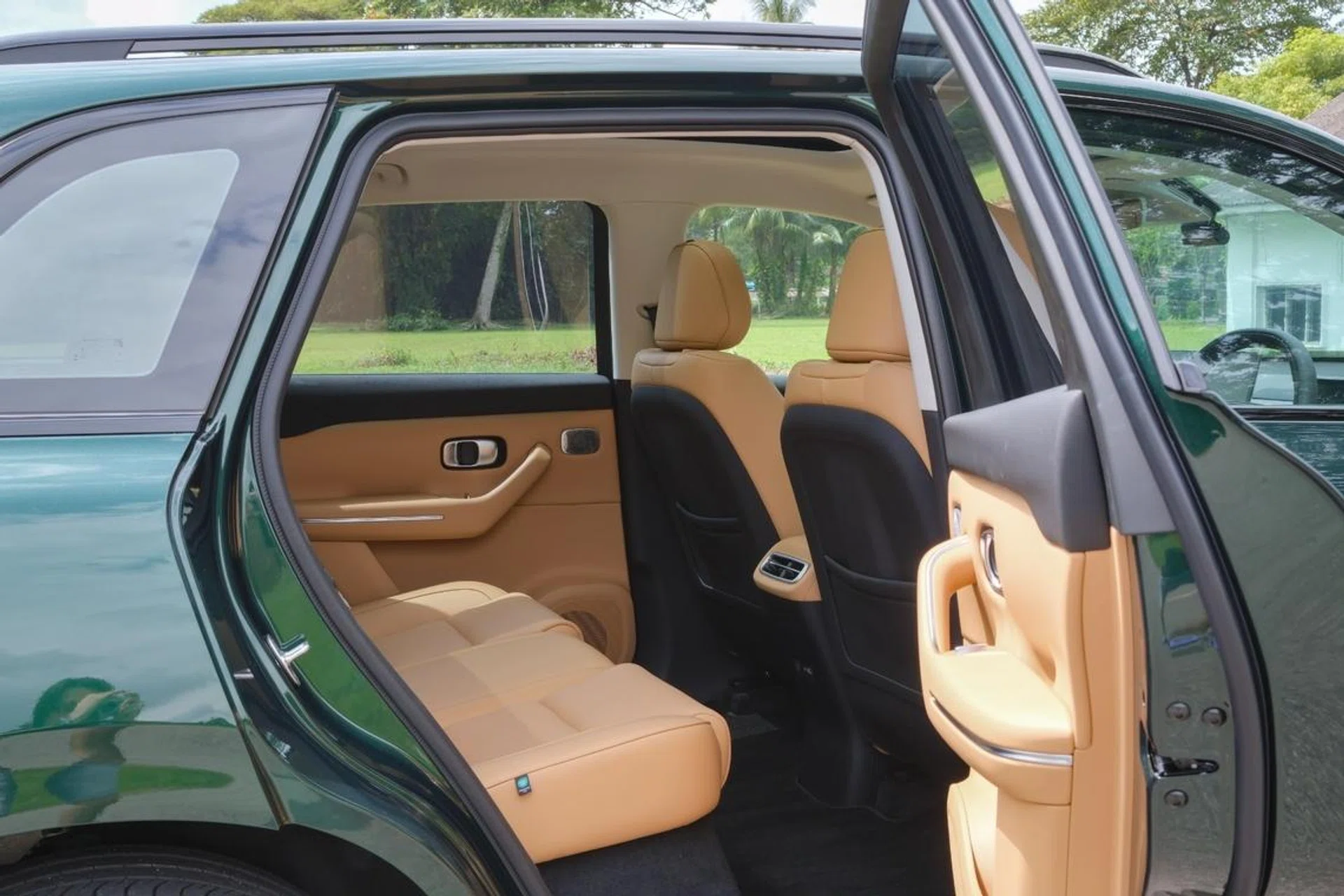 Leapmotor C10 leg space
