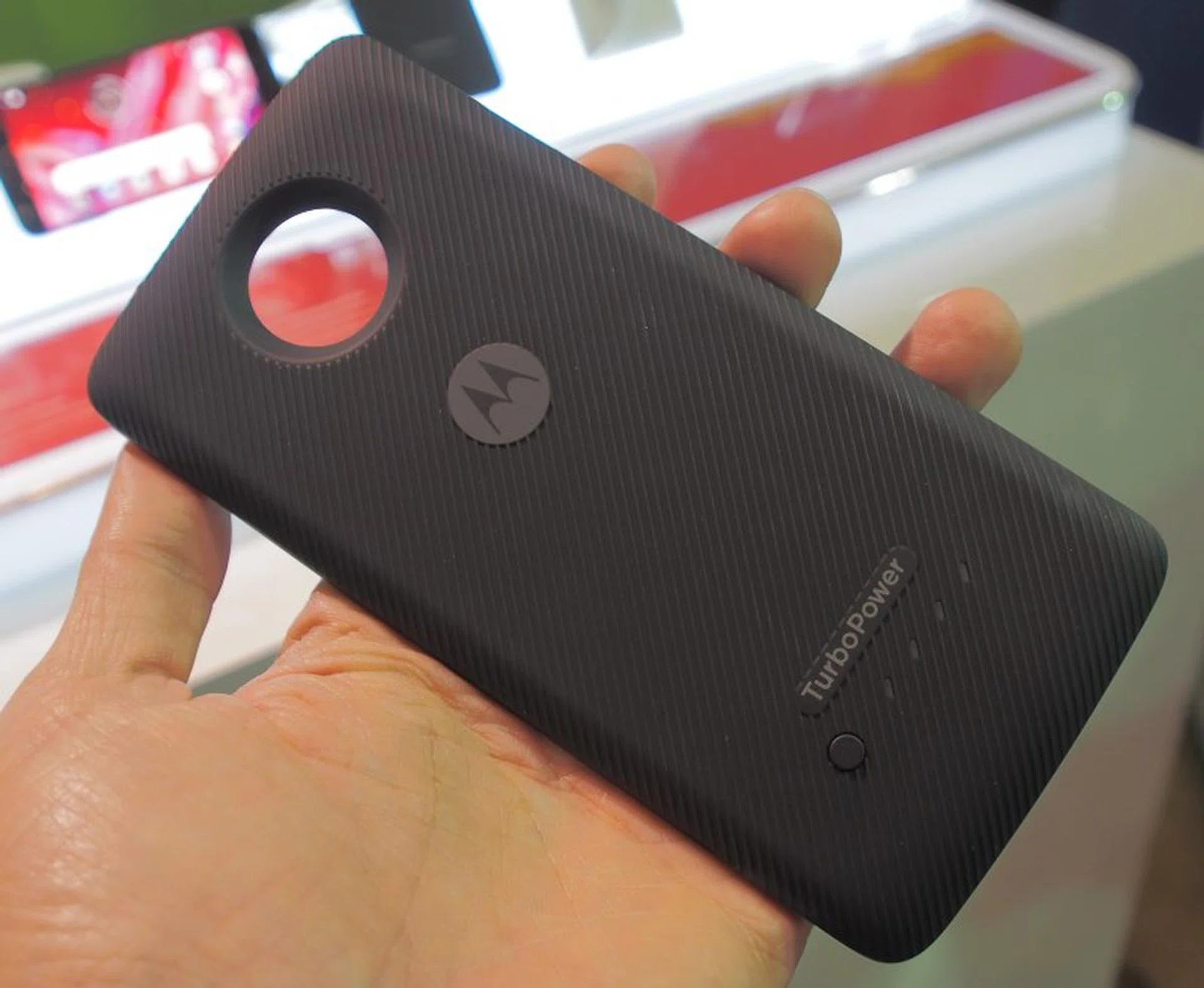 The TurboPower Pack provides a very nice grip.