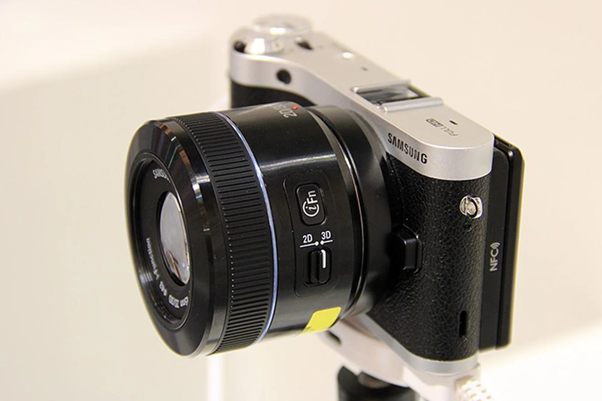 The new NX300 with the equally new 45mm f/1.8 2D/3D lens.