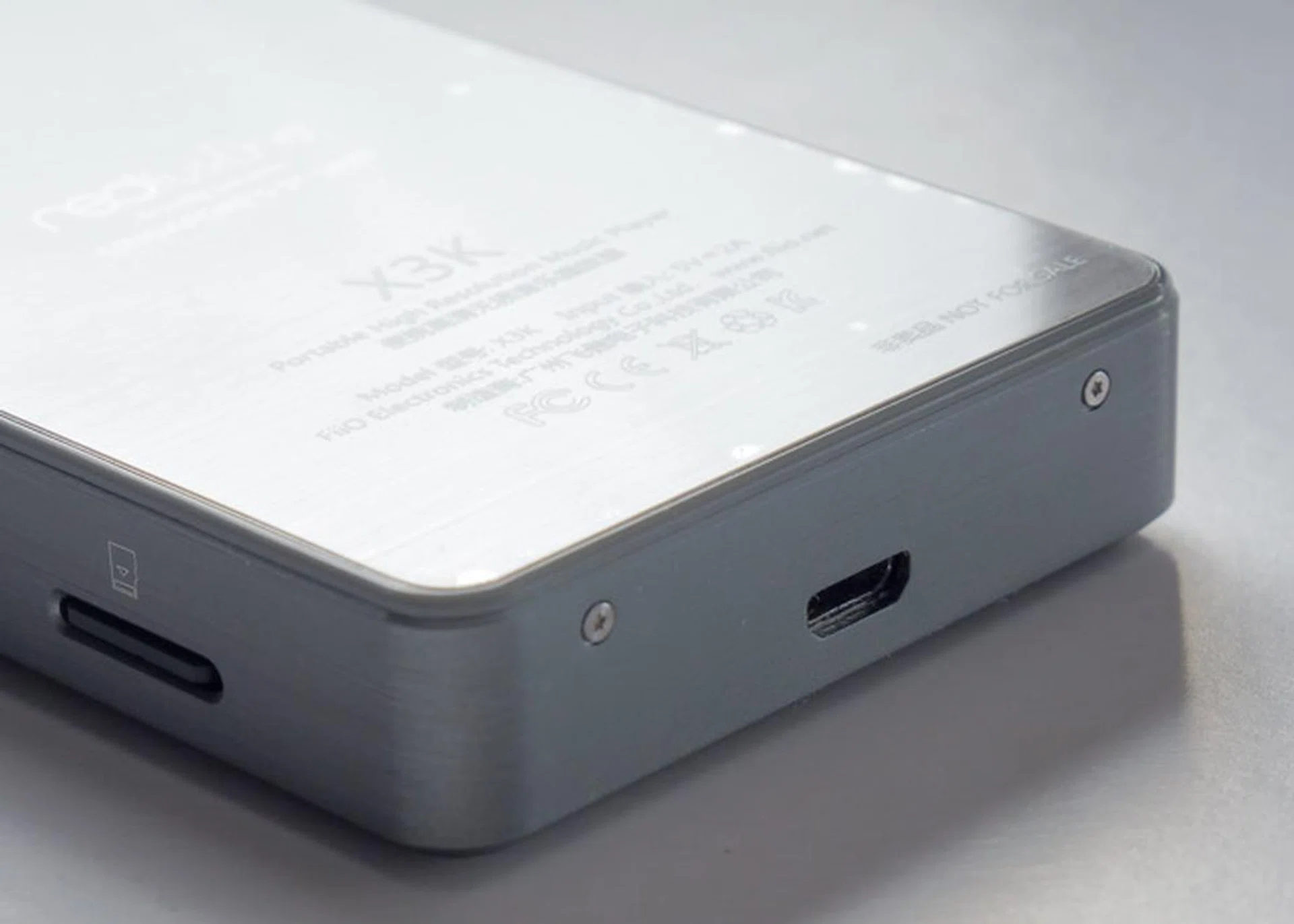 The X3 II has microUSB for charging and again uses microSD for storage.