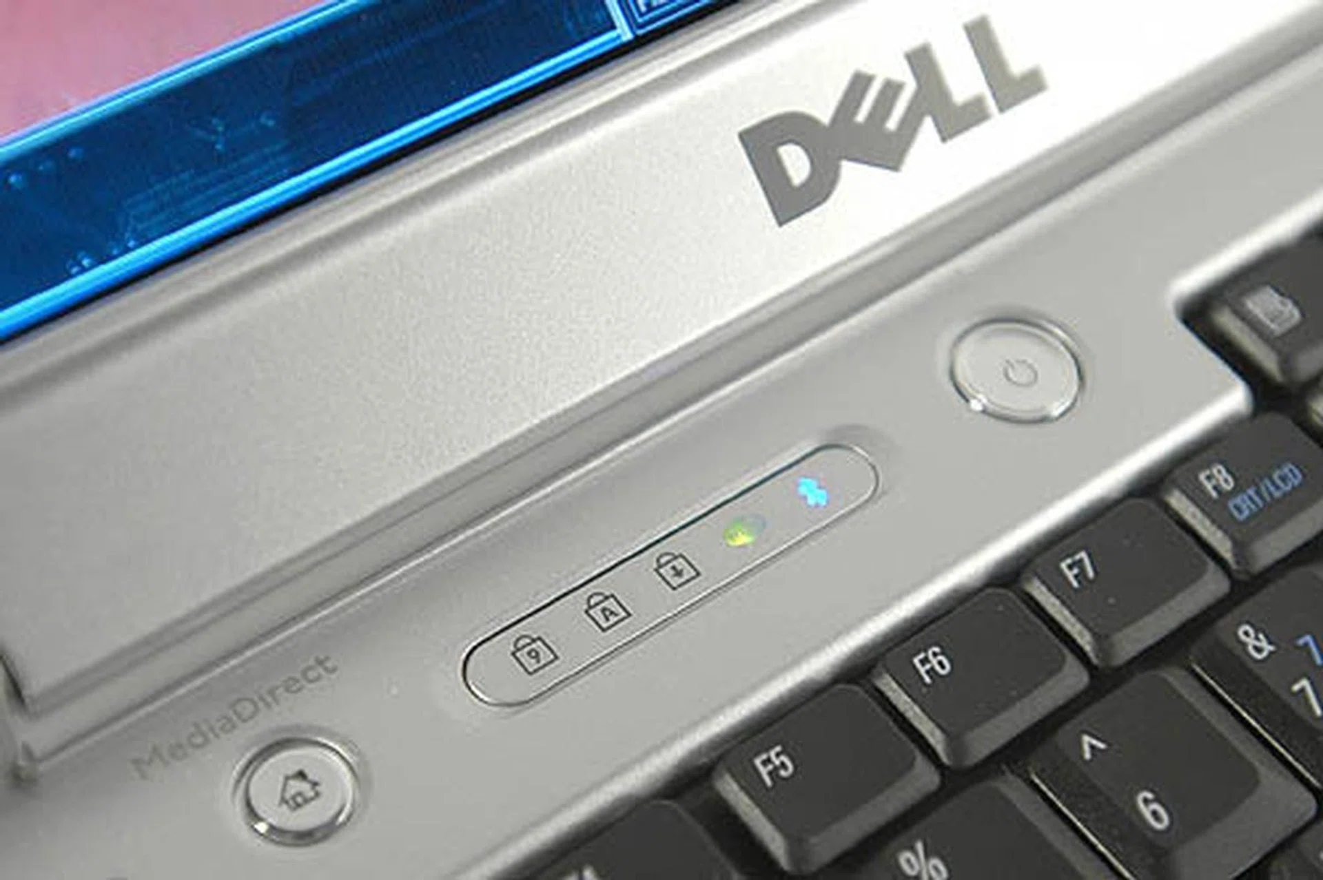 Another shortcut button on the far left end of the notebook leads you straight to Dell's propriety Media Connect software. A row of icons just above the keyboard tells you whether Wi-fi and Bluetooth is on.