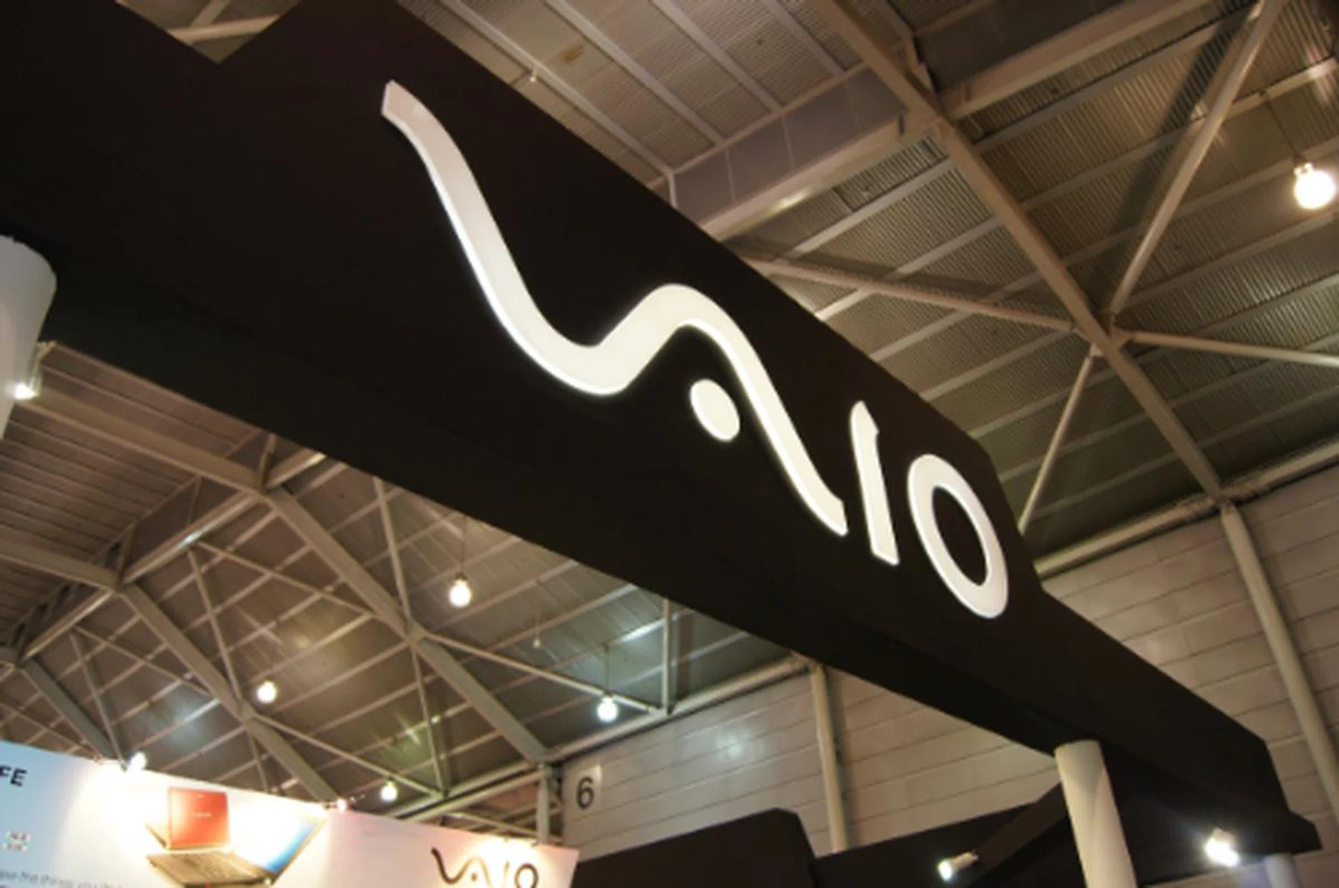 Drop by the Sony VAIO booth in Hall 6 if you are looking for notebooks.