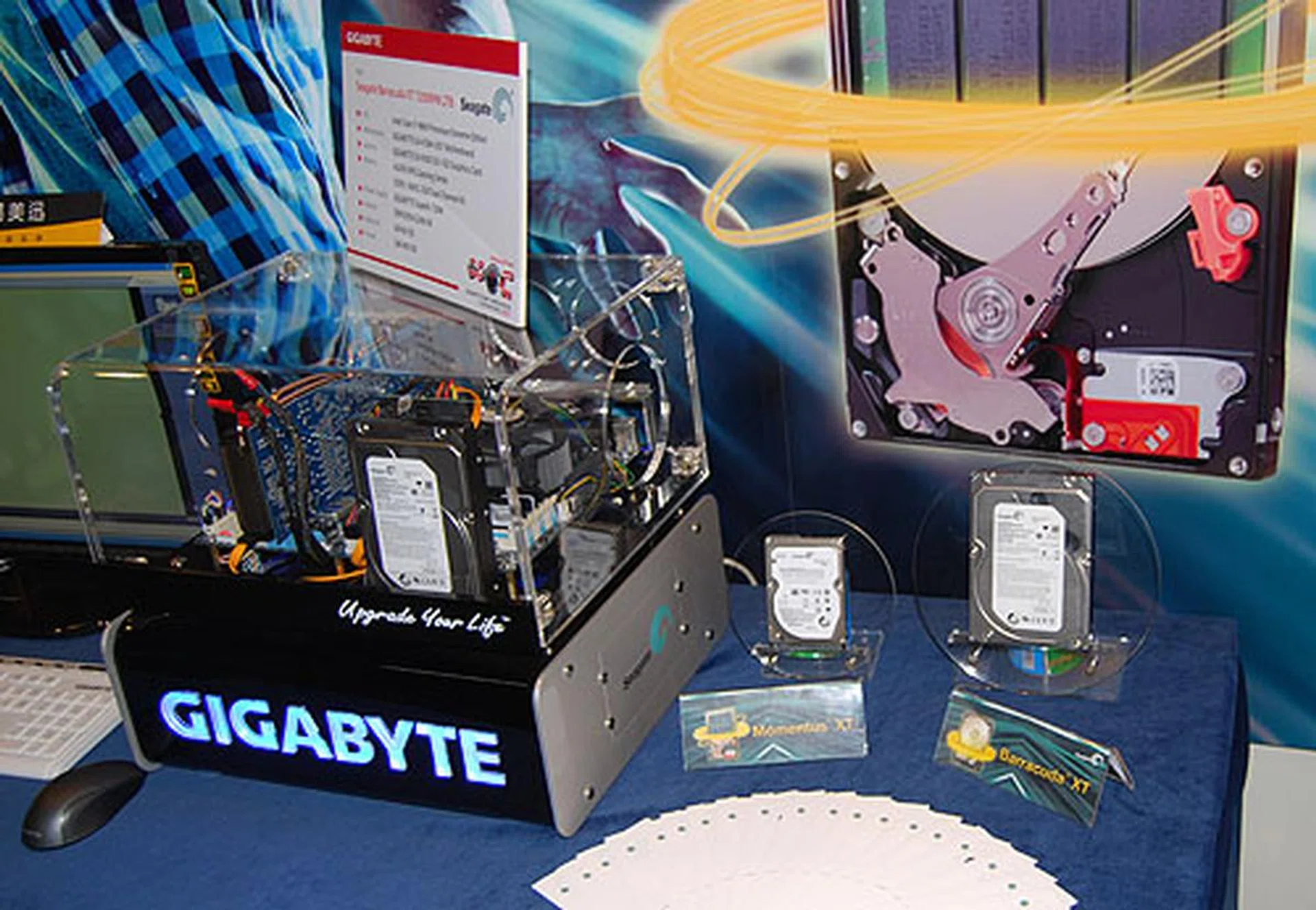 Seagate's Momentus XT solid state hybrid drive was the main focus at its booth. 