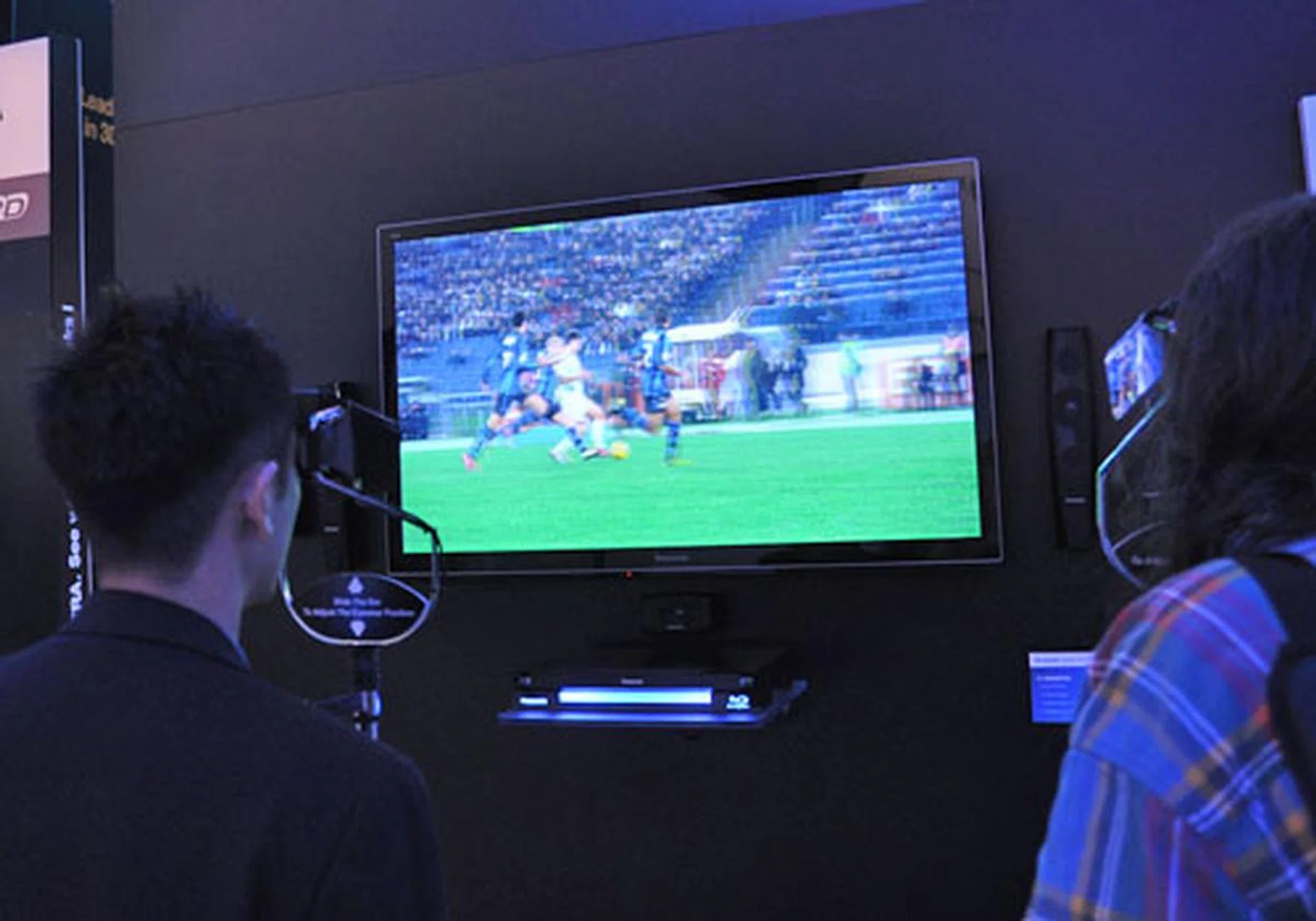 The 50-inch version of Panasonic's Plasma GT30 series showing just how much football fans will enjoy having 3D sports in their living room.