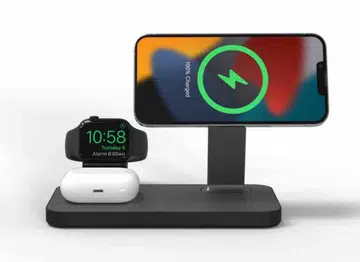 The mophie snap+ 3-in-1 wireless charging stand.