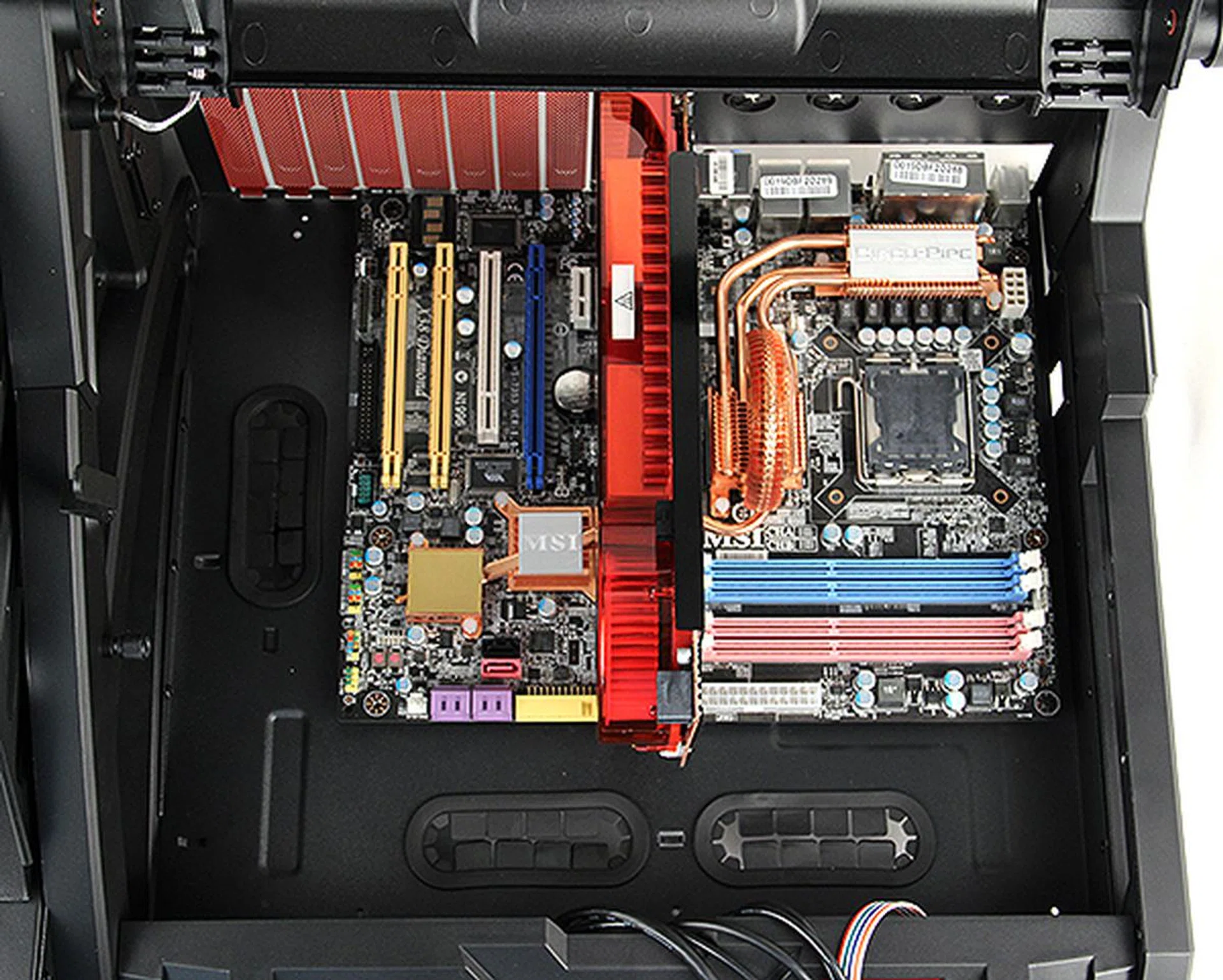 Look at the amount of space we have after installing a Radeon HD 3870 X2 graphics card.