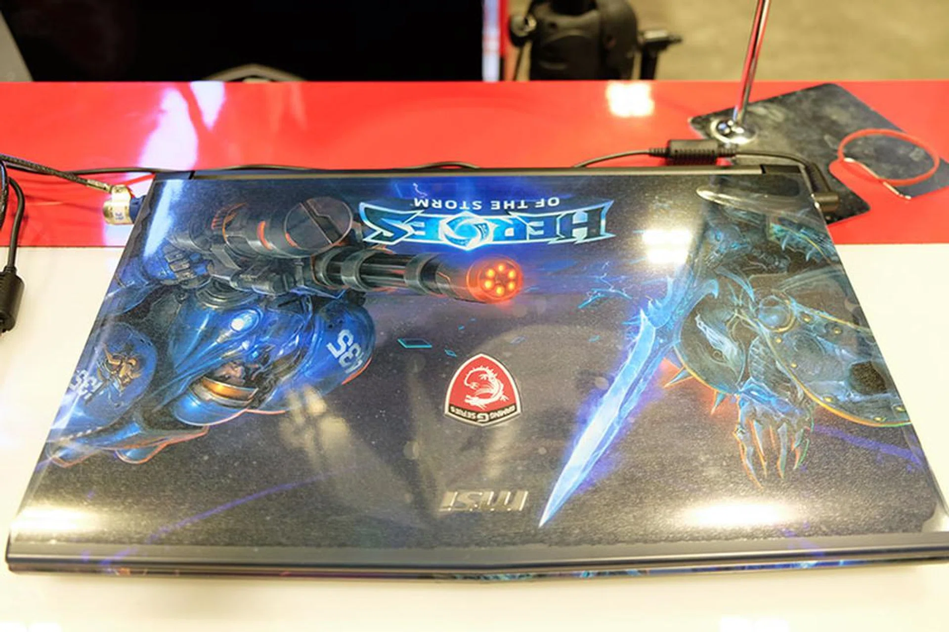 This special Heroes of the Storm edition of the MSI GE62 6QF Apache Pro comes with an Intel Core i7-6700HQ processor and free upgrades to 16GB of DDR4 RAM and a 128GB SSD and 1TB HDD. It is also equipped with an NVIDIA GeForce GTX 970M graphics card and boasts a multi-colored SteelSeries keyboard. It can be yours for $2,399, down from $2,799 usually, and comes with a free MSI gaming mouse, an MSI Hecate backpack, and Valla, an HotS in-game hero.