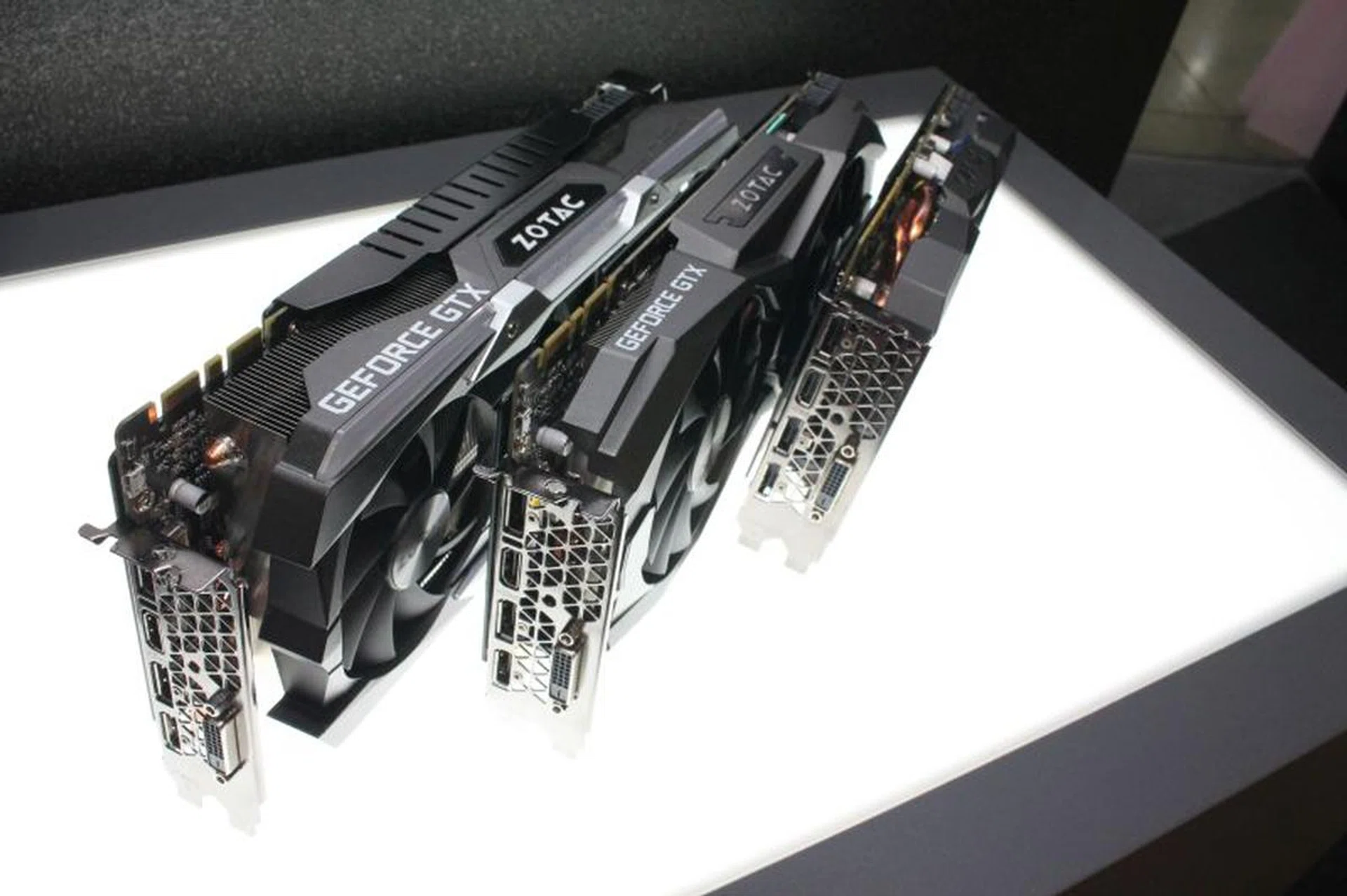 From L-R: The Zotac GeForce GTX 1080 Ti AMP! Extreme Edition, the GeForce GTX 1080 Ti AMP!, and the GeForce GTX 1080 Ti Mini.