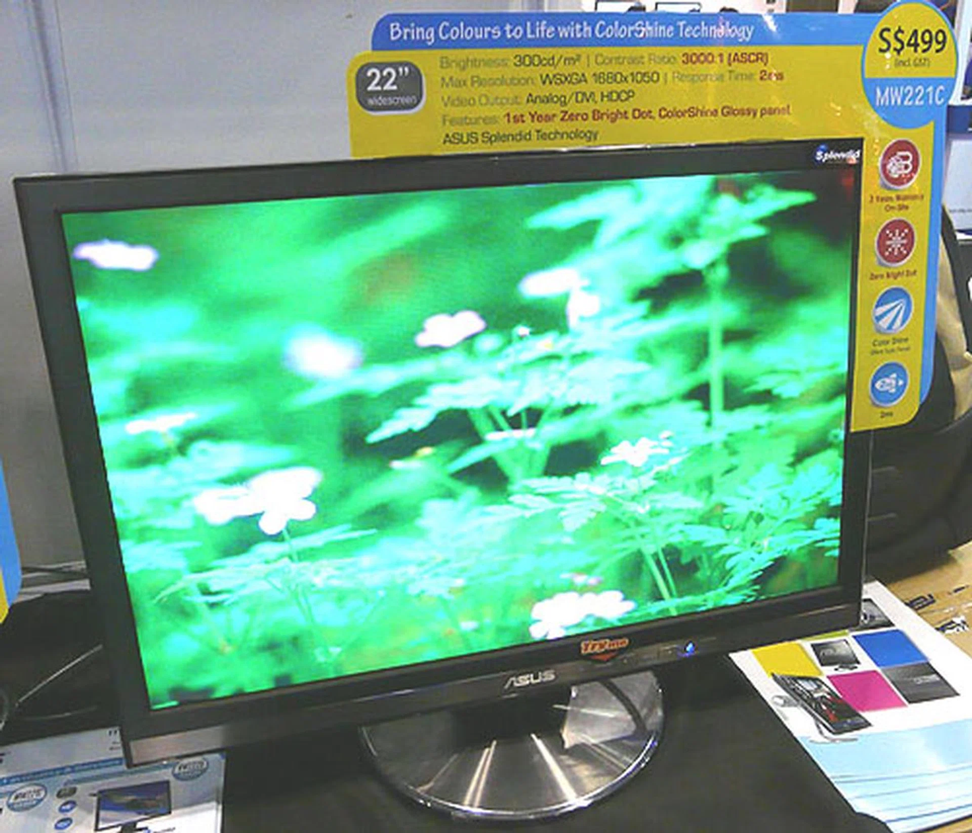  22-inch widescreen monitors are the rage nowadays and ASUS has sweetened its deal for the $499 MW221C (WSXGA 1680 x 1050) with a free Targus backpack and DVI cable worth $168. Besides the freebies, this is a respectable 2ms widescreen display with DVI and HDCP support.  