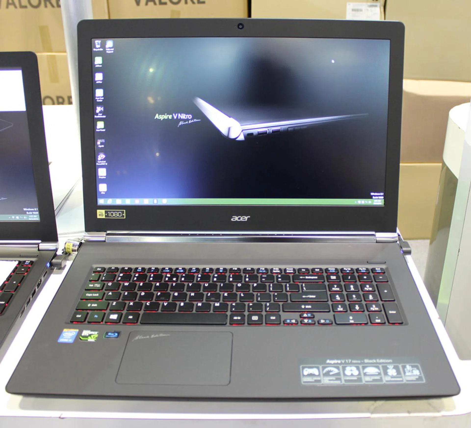 The Acer Aspire VN7-591G isn’t a bad choice if you’re looking for a multimedia machine that can handle games on decent settings. It’s a 15.6-inch Full HD (1920 x 1080) LCD notebook that comes with an Intel Core i7-4720HQ (2.6GHz, 6MB cache), NVIDIA’s GeForce GTX 960M (4GB VRAM), 16GB RAM and 1TB HDD + 60GB SSD for storage.  It’s going for $1,998 (U.P. $2,198) with various freebies included.
