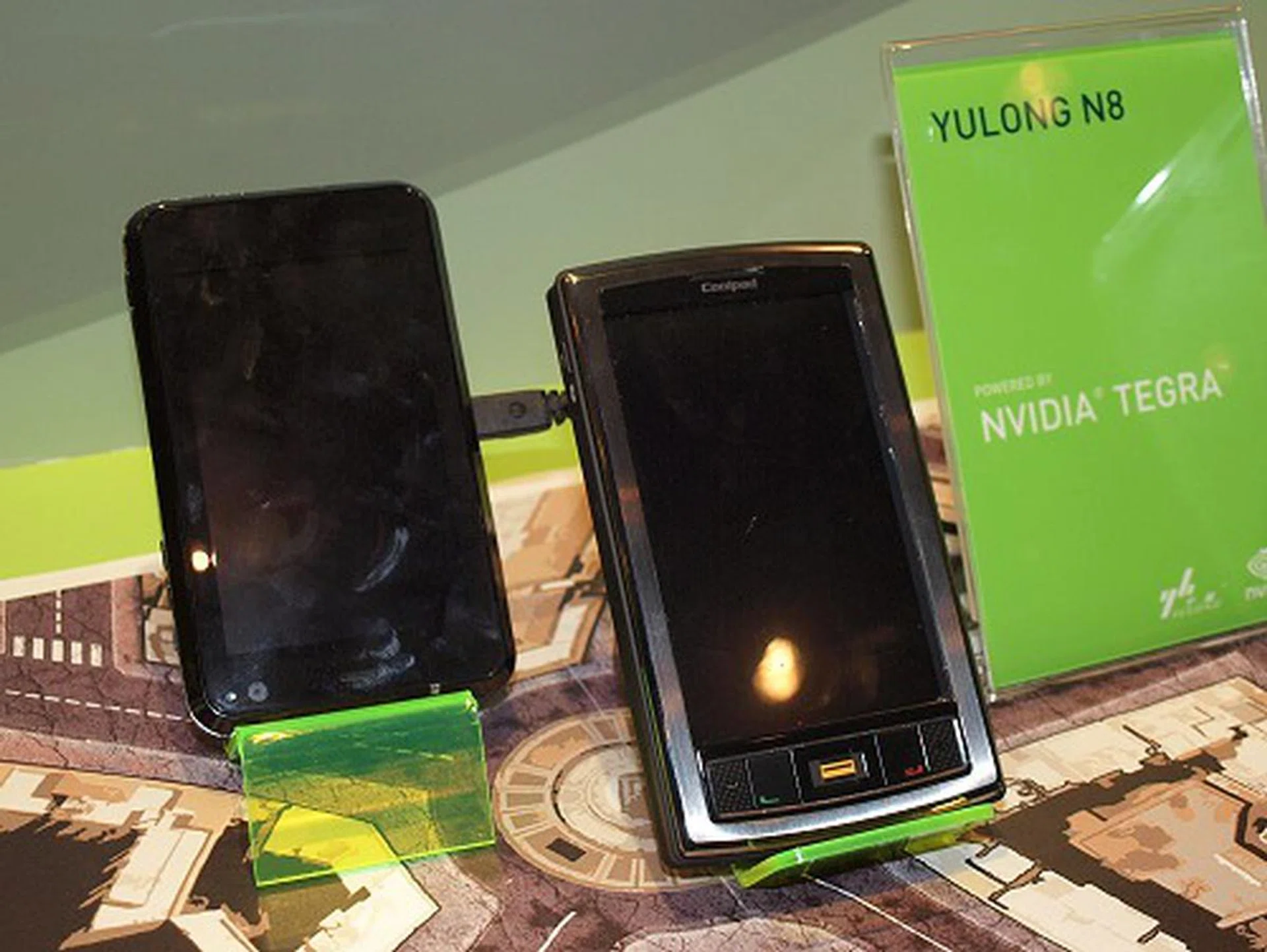 And the NVIDIA Tegra isn't just limited to mini-notebook class of applications. Here is a pair of mobile phones by Inventec Appliances Corp's S2 on the left and the Yulong N8.