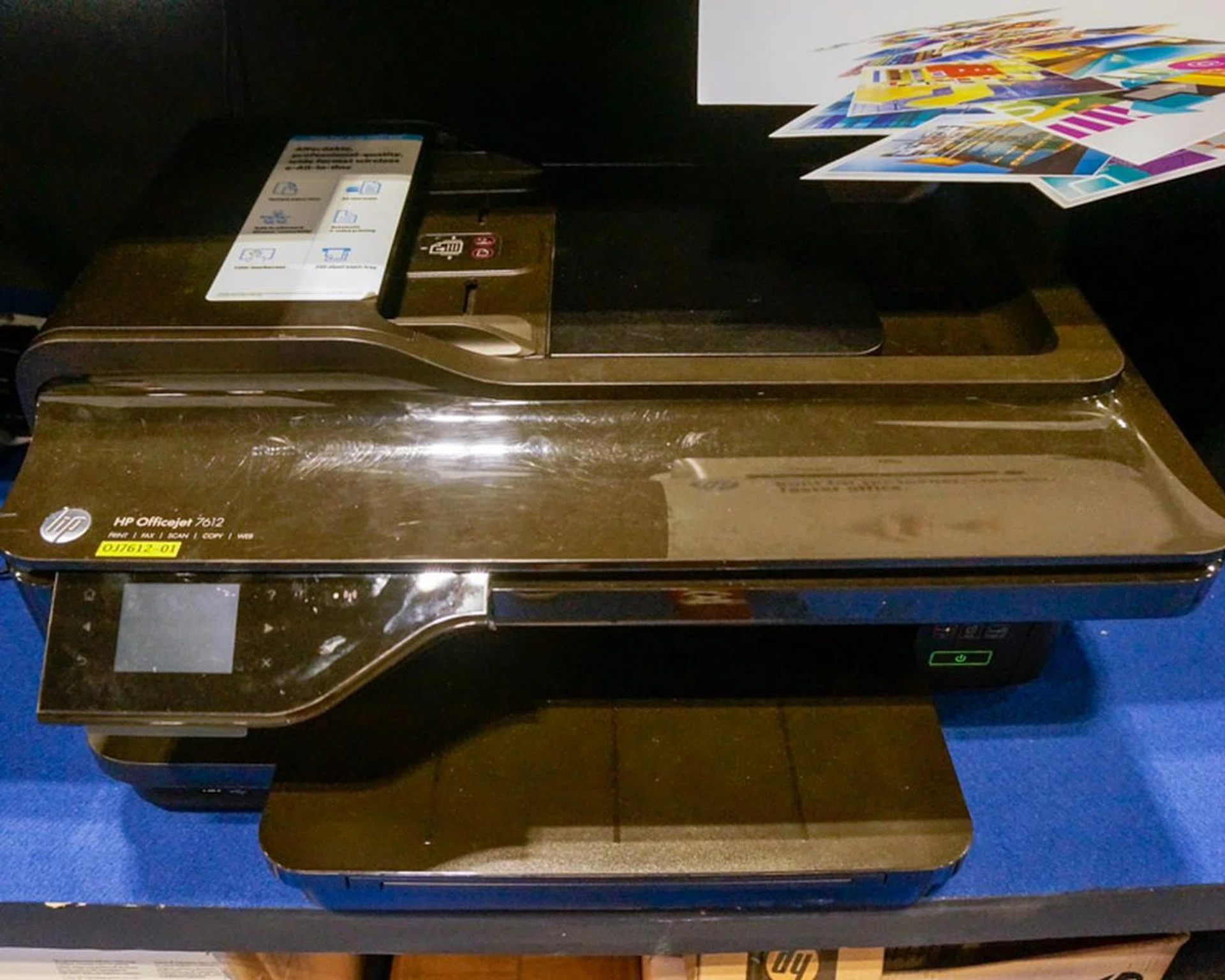 If you’re looking to make larger prints, the Officejet 7612 Wide-Format e-All-In-One is worth looking at. This printer is capable of doing up to A3-sized color prints at an ISO speed of up to 8/15ppm (color/mono). It has a duty cycle of up to 12,000 pages per month, and comes with two years on-site warranty. It’s going for $399 with a free $40 CapitaVoucher, two free HP Black ink cartridges, a trolley, 17” cabin-sized luggage 1 pack of HP Adv Glossy Photo paper (A4 size) and a limited edition Disney Vinyl Art figurine.