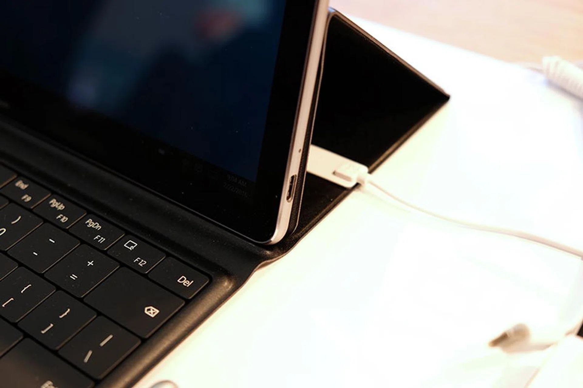 Huawei MateBook USB Type-C