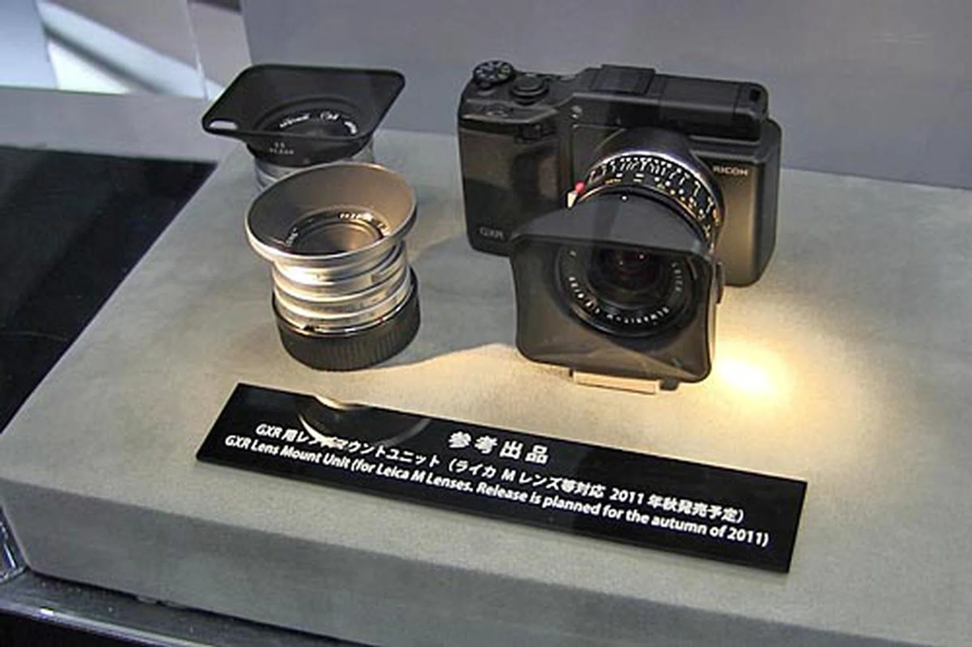 Here's a mockup of the Ricoh GXR lens mount unit for Leica M lenses. It'd be released in the autumn of 2011.