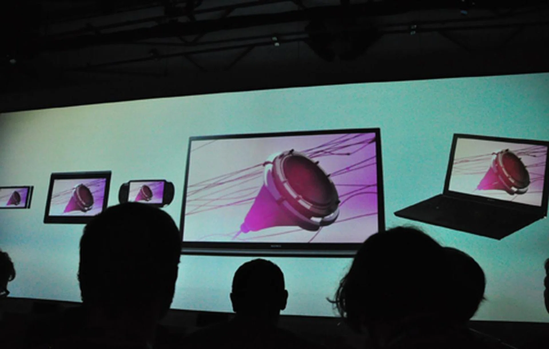  In a world where connectivity/cloud computing across various devices and multimedia accounts is prized, Sony Mobile definitely has a viable and comprehensive platform to leverage on. 