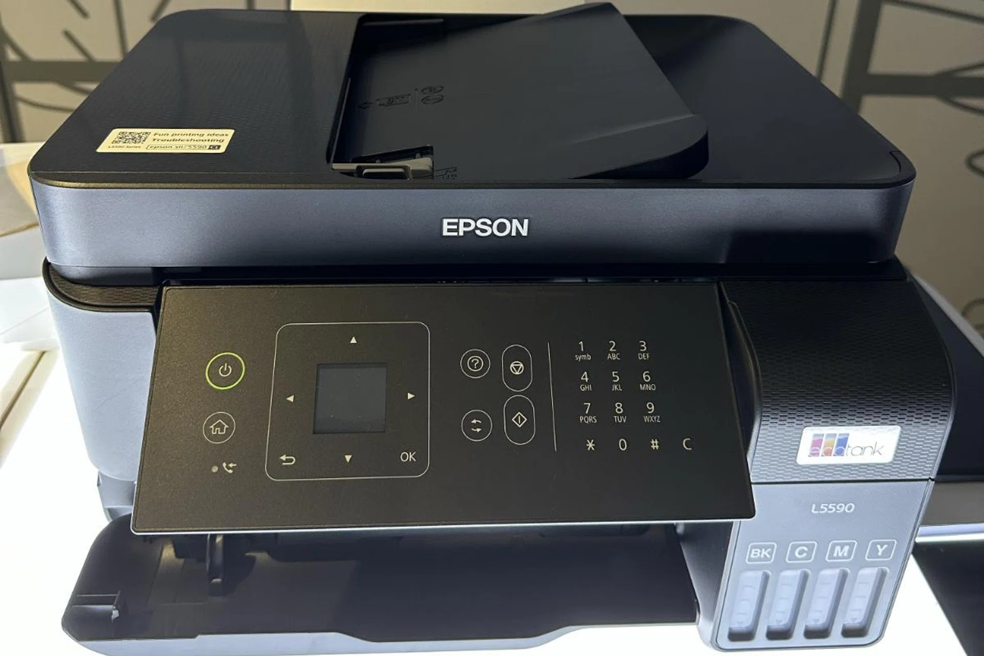 The easily viewable display. 