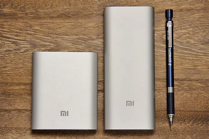 Xiaomi's 10,400mAh power bank next to its 16,000mAh power bank.