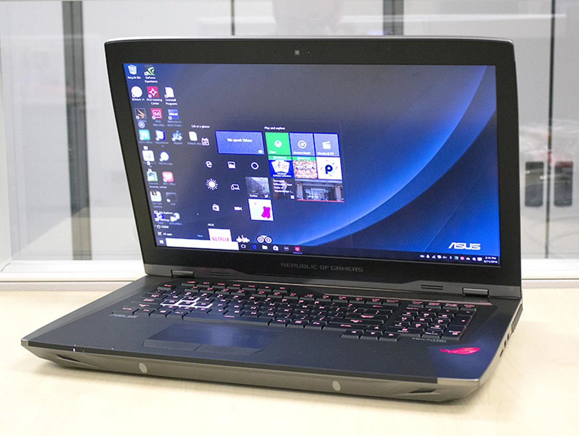 The ROG GX800 is one extreme notebook and we can't wait to benchmark it once the final production version is ready.