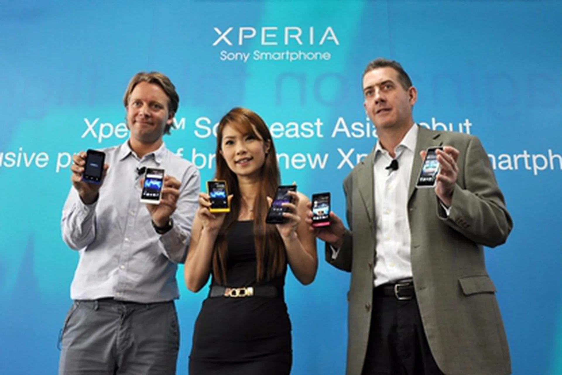 Yay! Six more phones, six more choices!