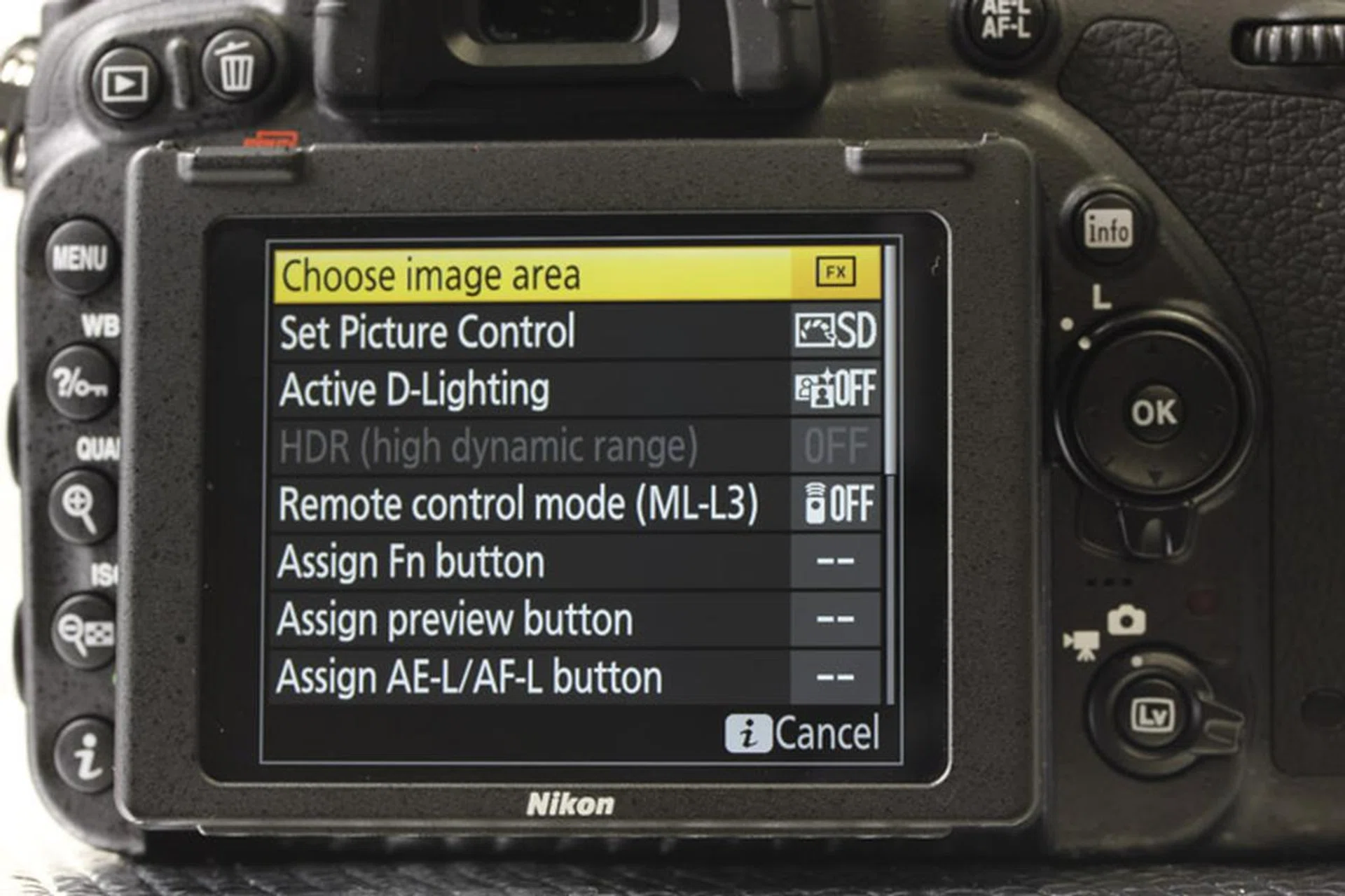 The i button allows you to quickly adjust settings based on the shooting mode you're in.