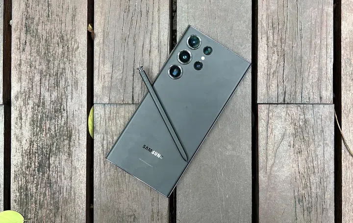 The Samsung Galaxy S23 Ultra has two 10MP telephoto lenses on the rear.