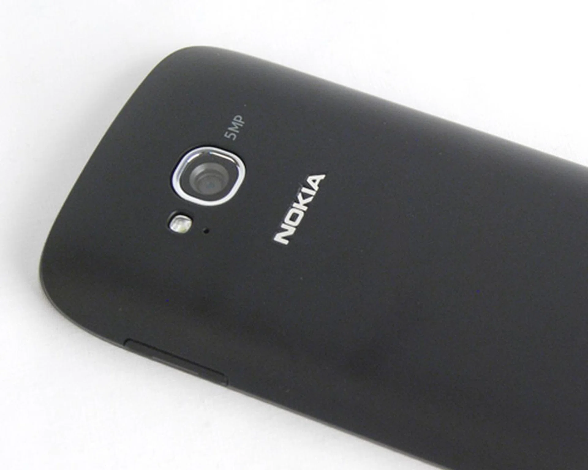 Matte surfaces are always well-liked, for the fact that it gives one a good grip on the device.