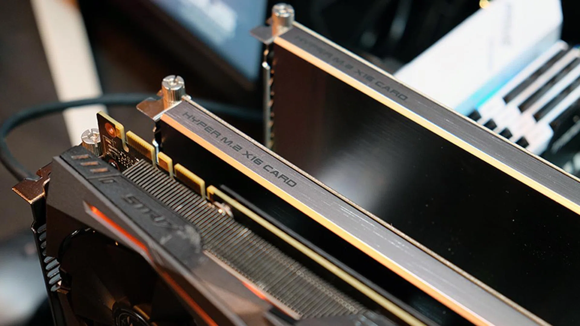 ASUS Hyper M.2 X16 card