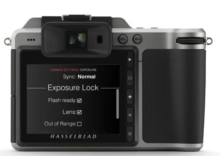 Expect to get the same touch UI on the X1D as what's on the H6D.
