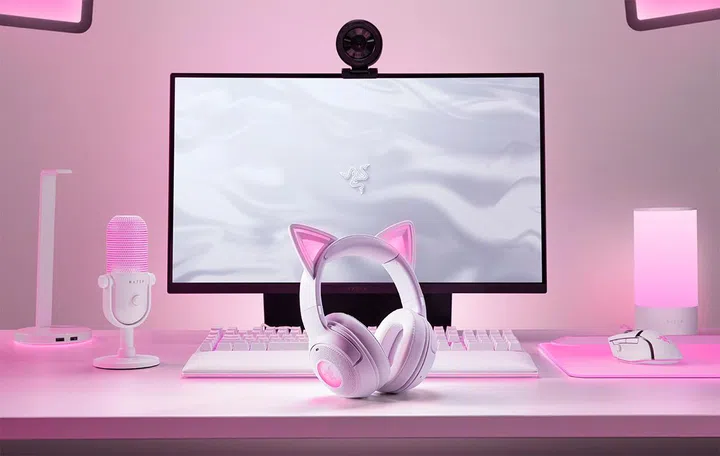 The Kraken Kitty V2 BT in White. Photo: Razer.