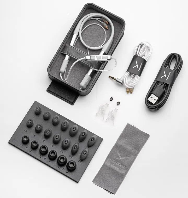 The Xelento Wireless comes with a 3.5mm cable for wired listening. (Image source: Beyerdynamic)