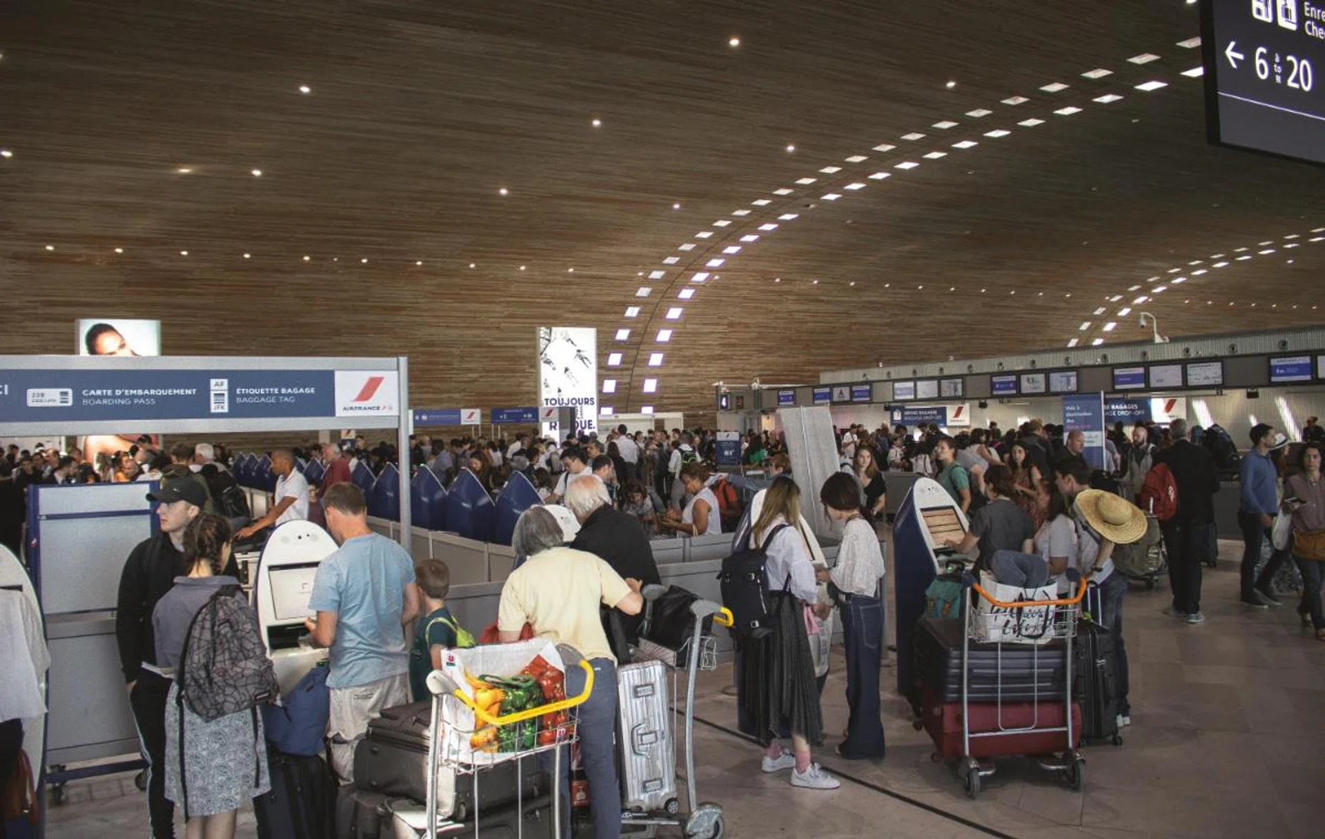 Airports were just one of the many places hurt by the CrowdStrake outage. Image source: Pexels. 