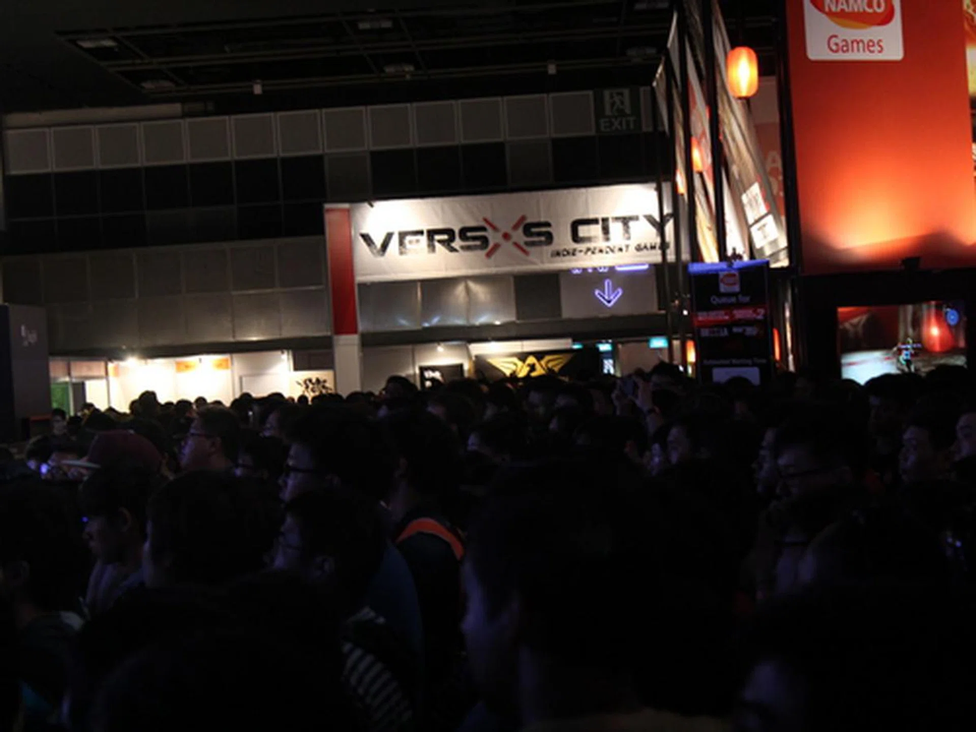 The crowd was massive! It stretched from the entrance (near Blizzard's booth) to the Bandai Namco Games booth, which was more than halfway into the hall.