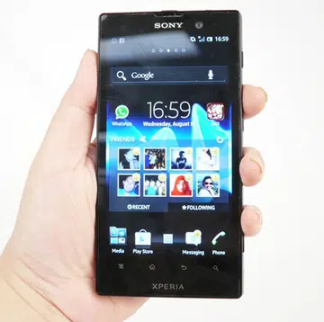 The Xperia Ion, finally available for retail in Singapore.